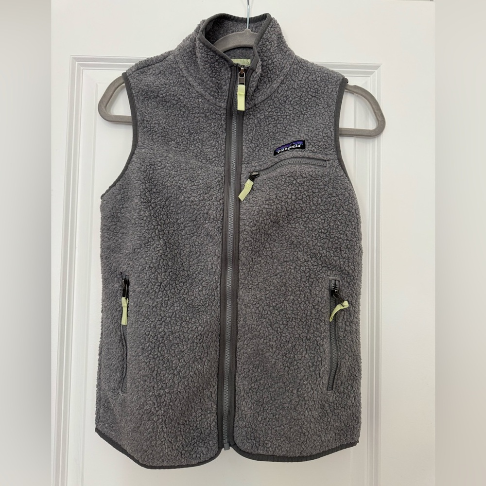 Patagonia Women’s Retro Pile Fleece Vest Size Small Salt Grey/Jellyfish yellow
